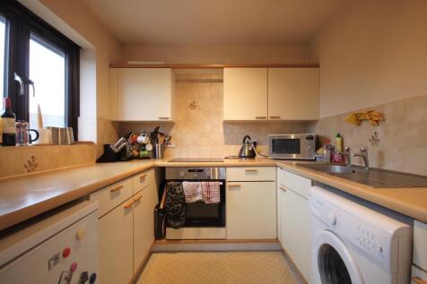2 Falcon Way, Colindale, London, NW9 photo 5