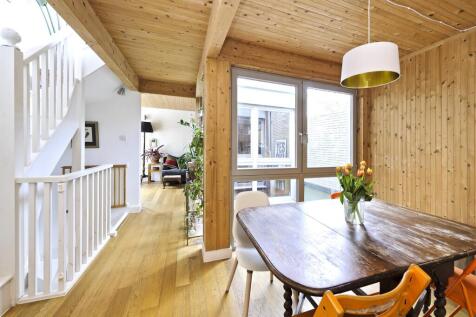 Highwood Court, High Street, London, NW10 photo 3