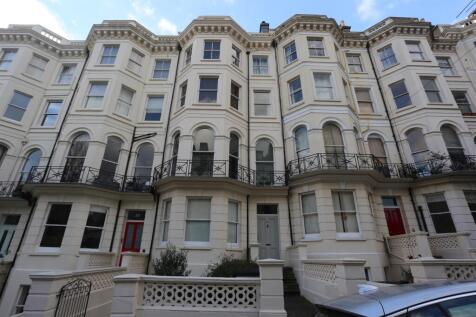 3, 37 Cambridge Road new External (1).JPG