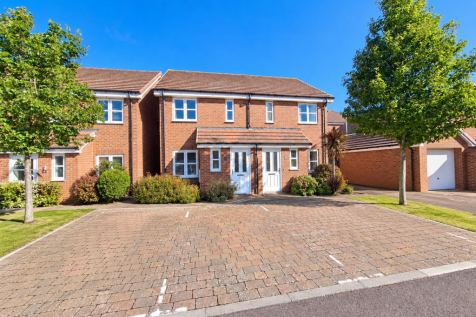 Littlehampton, BN17 - property photo