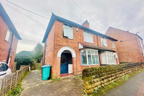 4-bed semi-detached on Highfield Road, Dunkirk, £2,080/mo
