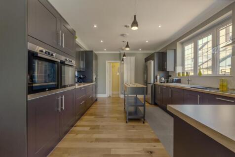 8689855-interior09.jpg