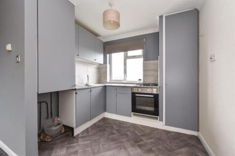 Winsor Close, Hayling Island photo 4
