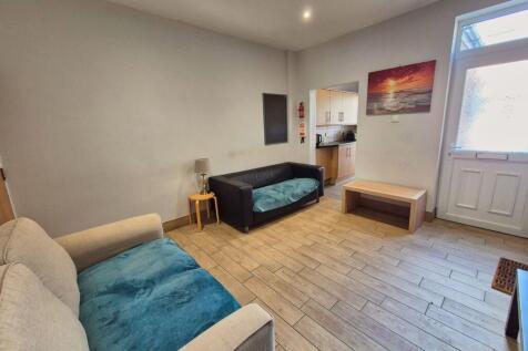 16 Stalker Lees Road, Ecclesall photo 3