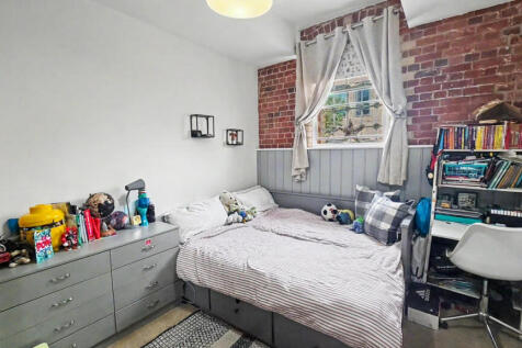 Lacerta Court, Londinium Road, Colchester, Essex photo 4
