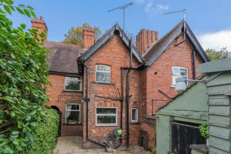 238 London Road-37.jpg