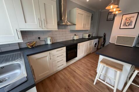 Tyne Street, Haworth, BD22 photo 2