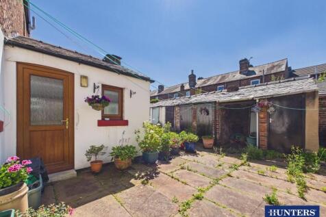 Shared Rear Yard