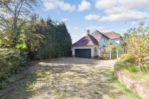 Driveway/Parking