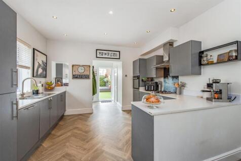 Kitchen Reverse.jpg