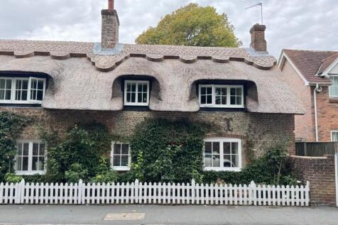 Front Shot - Rose Cottage.jpg