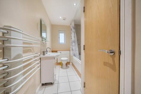 1393815-8-6942877...