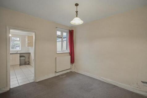 51 Ellingham Road, Leyton, London E15 2AX