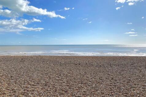 Beach Hut 44 - View3.jpg