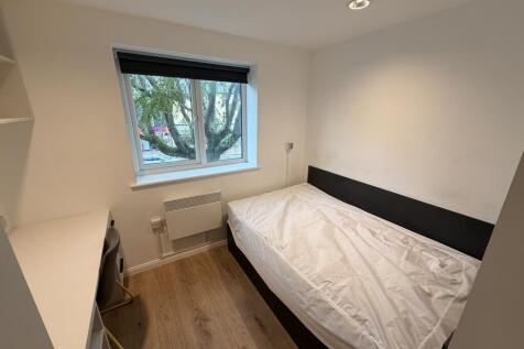 Kettering Road, NORTHAMPTON photo 3