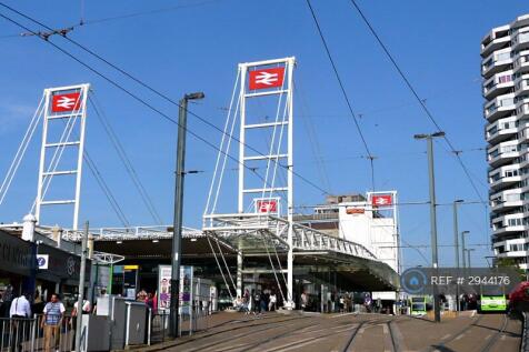 East Croydon Station