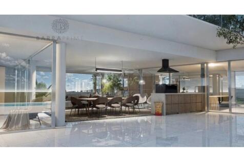 Plot with Luxury Project for Dream Villa in Almancil