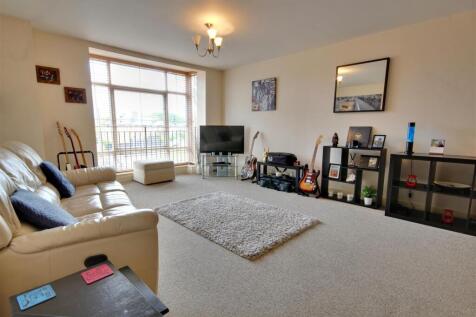 Beverley, HU17 - property photo