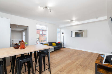 Regent Terrace, Leeds photo 4