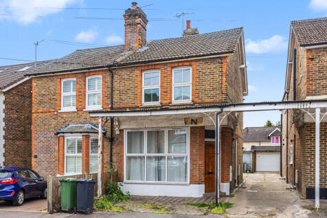 6A Endsleigh Road, Merstham, Redhill, RH1 3LX