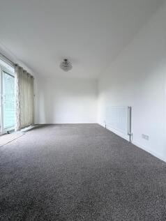 Wentworth Grove, HARTLEPOOL photo 3