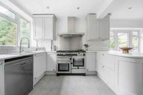 1294798-7-682f0e3...