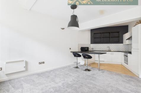 Lounge/Kitchen/Dining