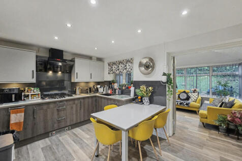 Melton Road, Crumpsall M8 4HS