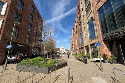 Magna Square