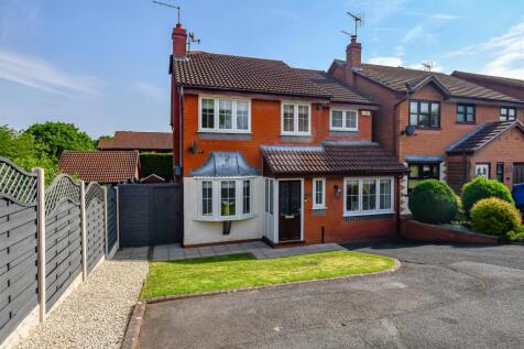 11 Penleigh Gardens-Front.jpg