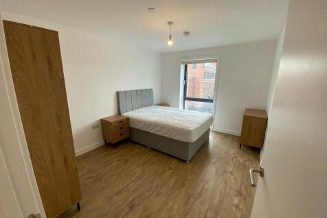 Saxton Lane, Leeds, West Yorkshire, LS9 photo 4