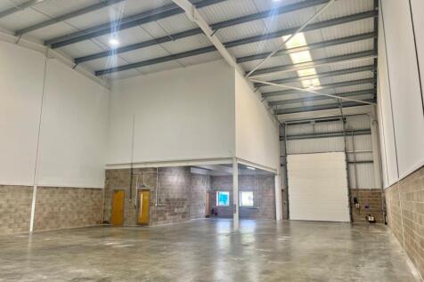 6 Langley - Warehouse 1.jpeg