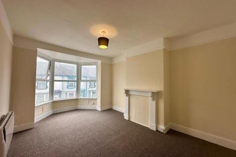 1-bed flat on Clovelly Road, Bideford, £595/mo