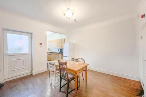 337 Springvale Road, Croookes, Sheffield photo 3