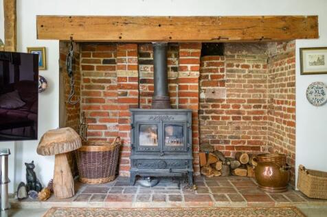 Gate Farm House-1...