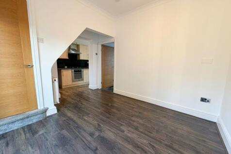 Meadow Street, Barnsley, S71 photo 3