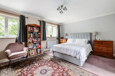 7 Reading Road (4...