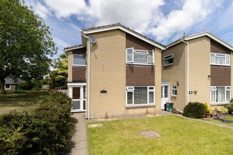 3 Bedroom Terraced in GL53 8QT