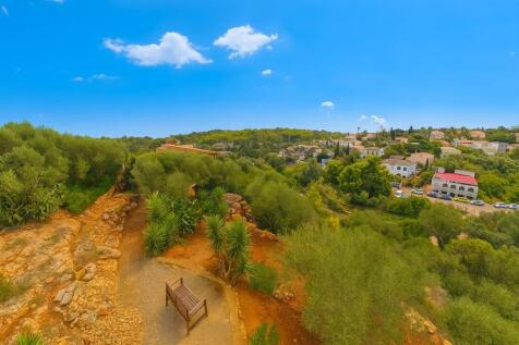 Panoramic view over urbanisation from second plot