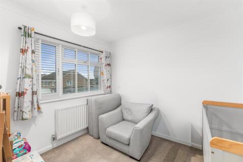 46 Kingfisher Drive, Banbury-21.jpg