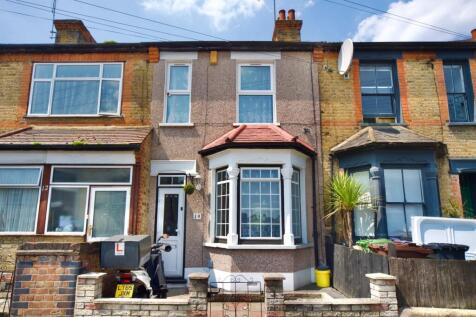Barking, IG11 - property photo