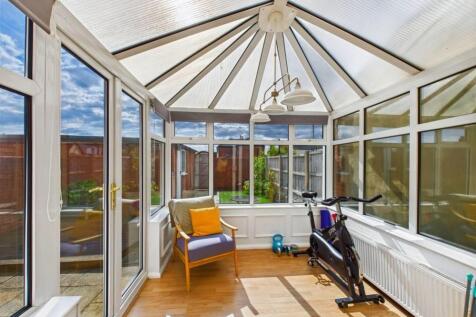 Lrg_CAM05488G0-PR0020-STILL011-thumbnail-h750-70.j