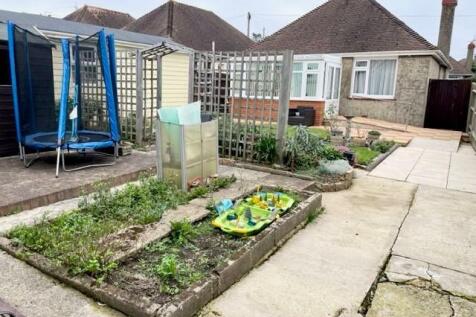 Garden rear.jpg