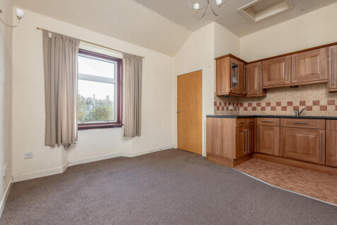 Open Planned Livi...