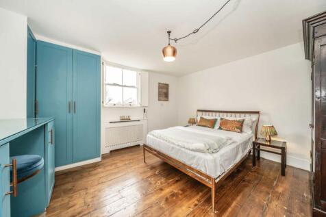 St Anns Villas, Holland Park photo 3