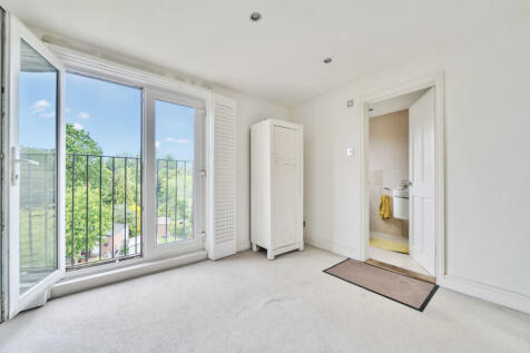 1293764-6825d41b8...