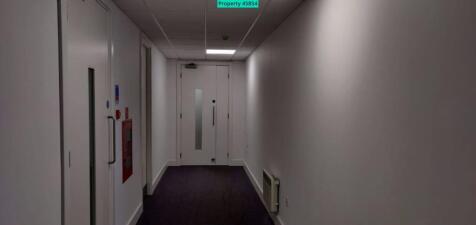 Internal hallway 2/2