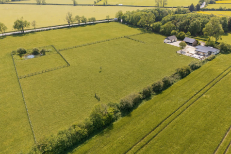 Hollybank Farm, Hill