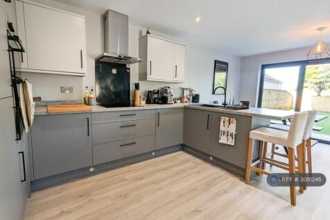 Wickwar Road, Kingswood, Wotton-Under-Edge, GL12 photo 3