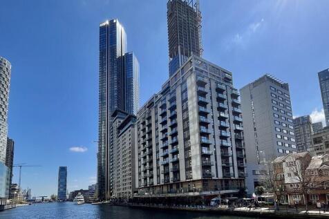 Discovery Dock We...